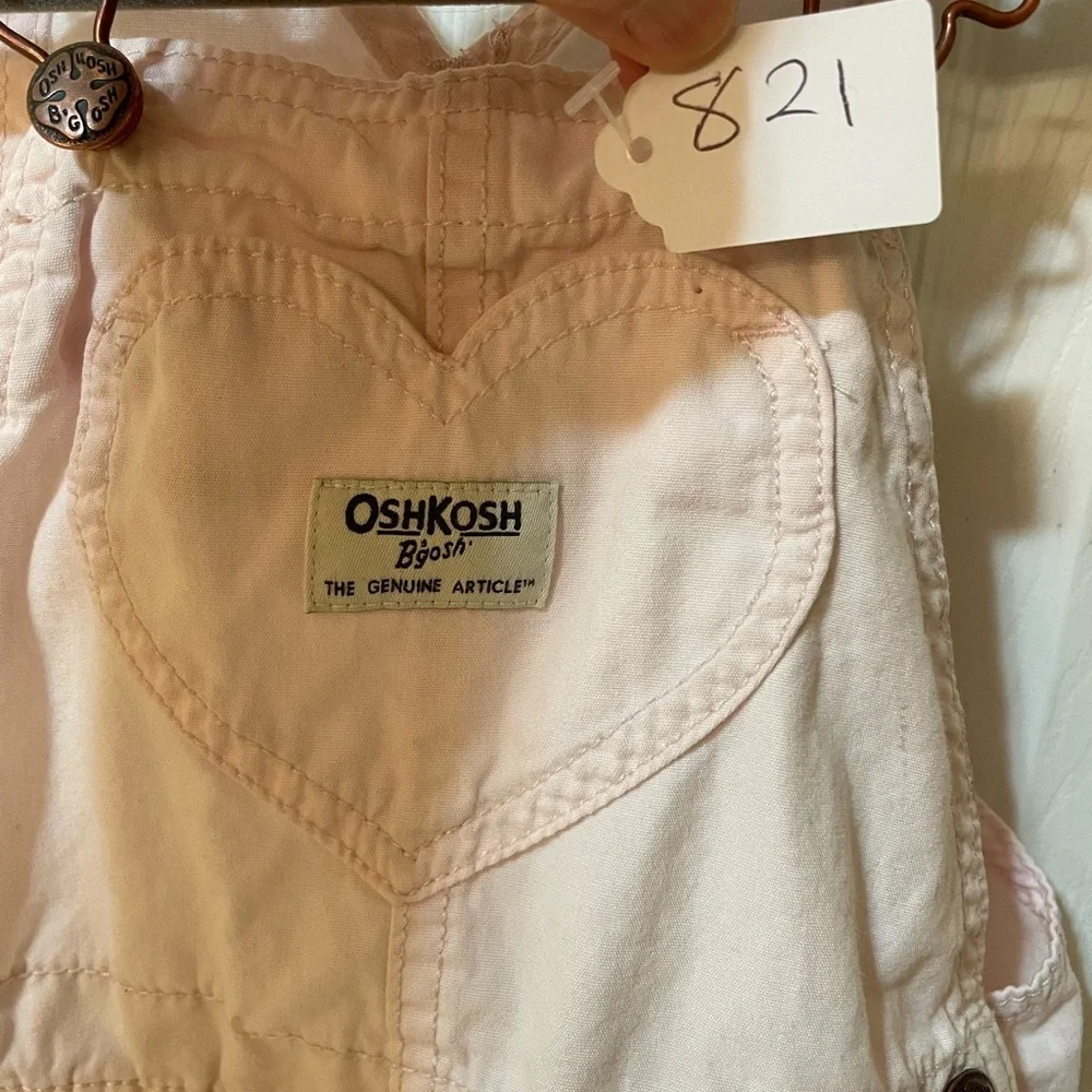 VTG OshKosh B’gosh 4T/4A Kids Pink Shortalls Heart Back 🩷✨